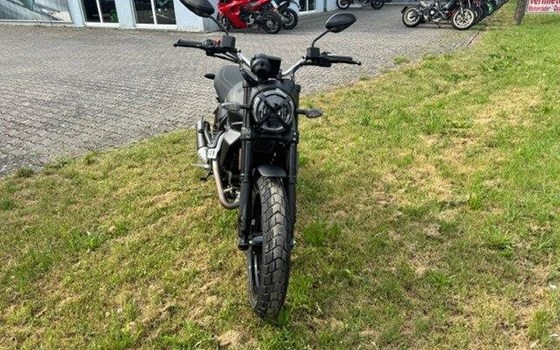 Gebrauchtmotorrad Ducati Scrambler Icon Dark - Bild 4
