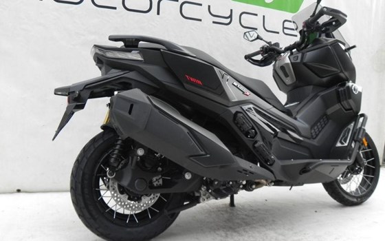Gebrauchtmotorrad Voge SR450X - Bild 13