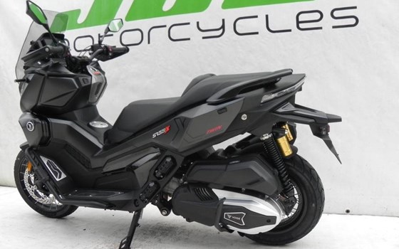 Gebrauchtmotorrad Voge SR450X - Bild 4