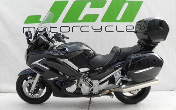Gebrauchtmotorrad Yamaha FJR 1300 - Bild 1