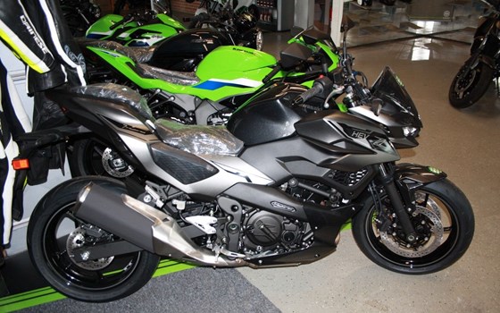 Gebrauchtmotorrad Kawasaki Z7 Hybrid - Bild 1