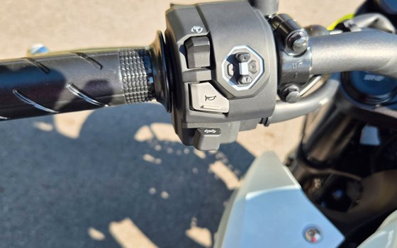 Gebrauchtmotorrad Honda CB500 Hornet - Bild 8