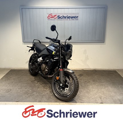 NEUFAHRZEUG Husqvarna Svartpilen 401