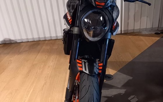 Gebrauchtmotorrad Ducati Monster - Bild 2