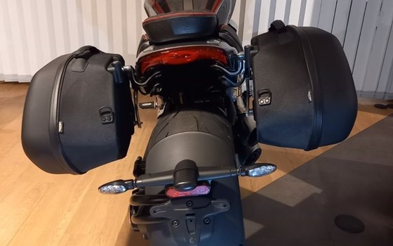 Gebrauchtmotorrad Triumph Rocket 3 GT - Bild 4