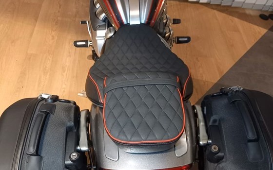 Gebrauchtmotorrad Triumph Rocket 3 GT - Bild 9