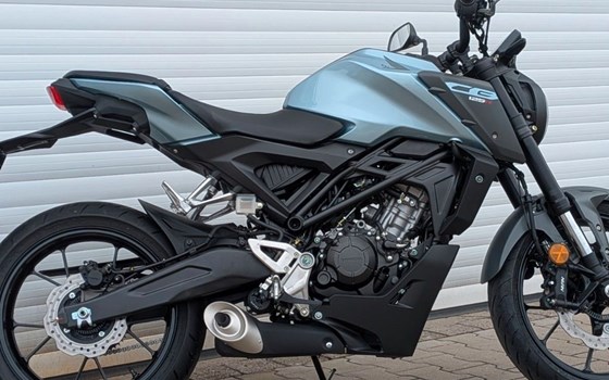 Gebrauchtmotorrad Honda CB125R - Bild 4