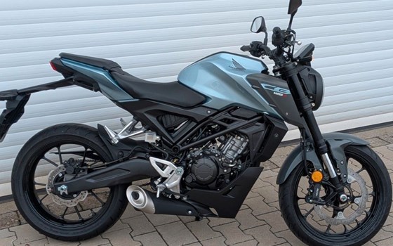 Gebrauchtmotorrad Honda CB125R - Bild 2