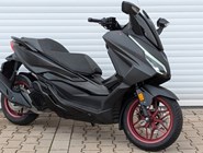 Honda Forza 125