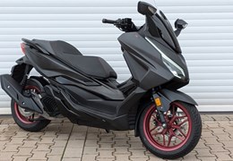 Gebrauchte Honda Forza 125