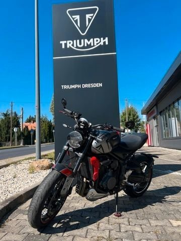 Triumph Trident 660