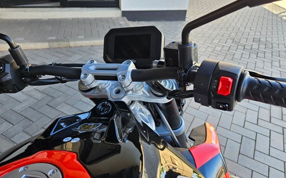 Neufahrzeug Aprilia Tuono 457 - Bild 17