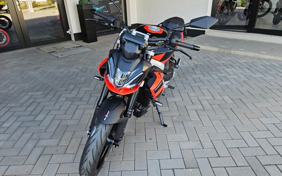 Neufahrzeug Aprilia Tuono 457 - Bild 4