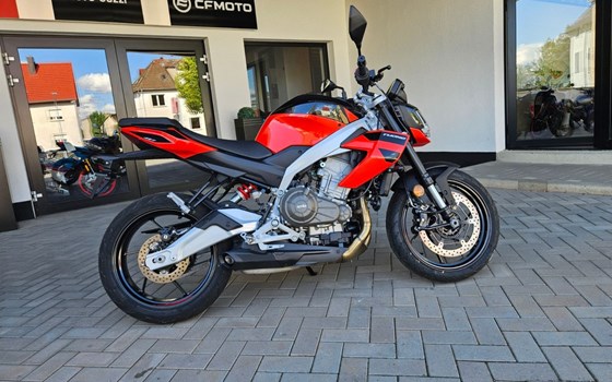 Neufahrzeug Aprilia Tuono 457 - Bild 8