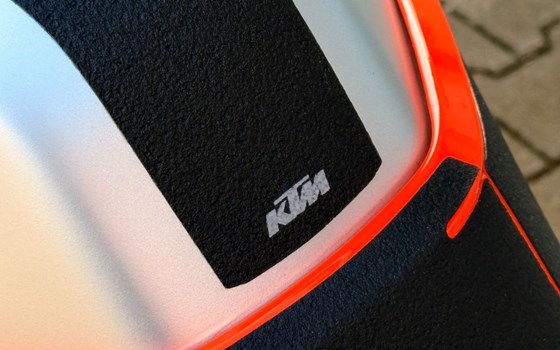 Gebrauchtmotorrad KTM 1290 Super Duke R EVO - Bild 10