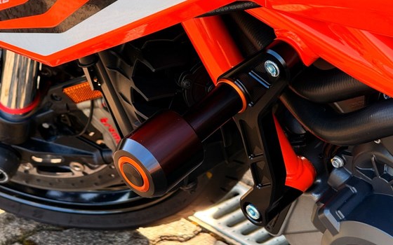 Gebrauchtmotorrad KTM 1290 Super Duke R EVO - Bild 11