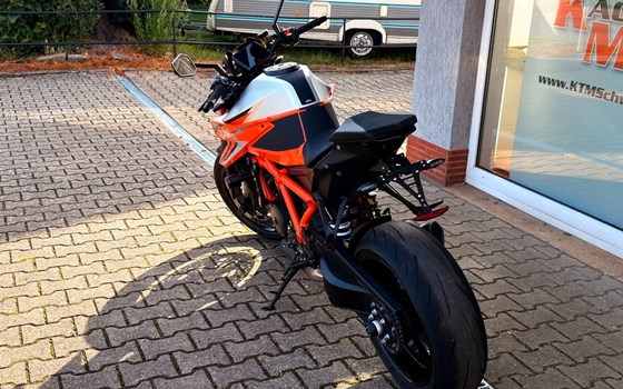 Gebrauchtmotorrad KTM 1290 Super Duke R EVO - Bild 7