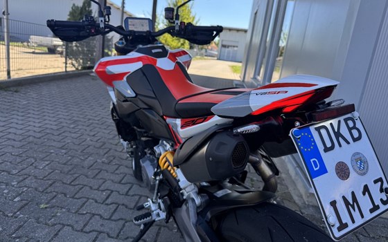 Gebrauchtmotorrad Ducati Hypermotard V2 SP - Bild 13