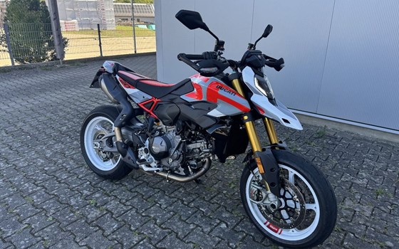 Gebrauchtmotorrad Ducati Hypermotard V2 SP - Bild 15