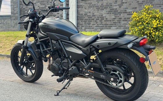 Gebrauchtmotorrad Kawasaki Eliminator 500 - Bild 5