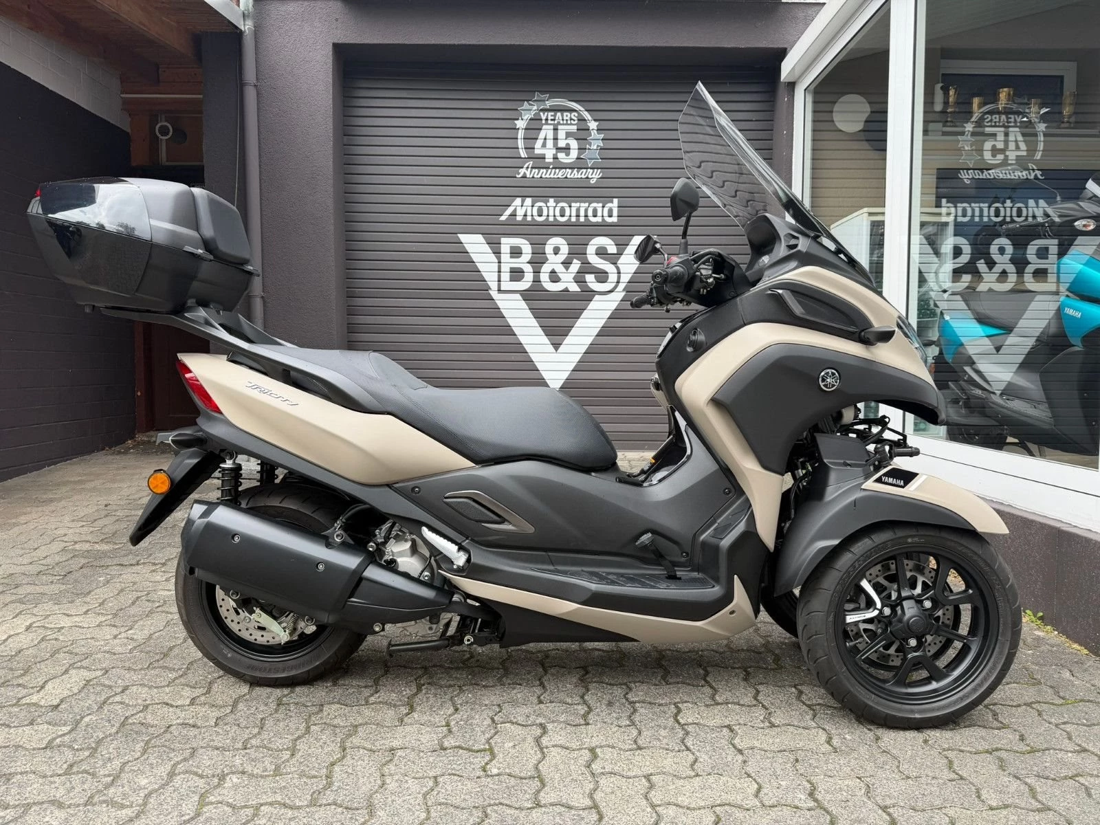 Yamaha Tricity 300