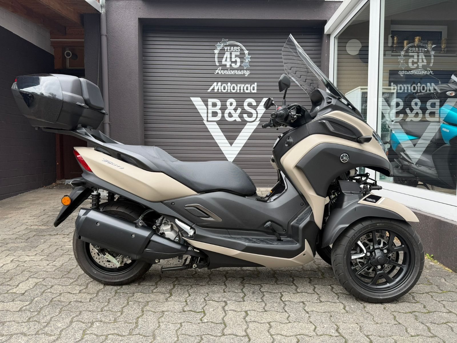 Yamaha Tricity 300