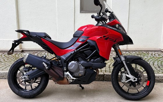 Gebrauchtmotorrad Ducati Multistrada V2 S - Bild 1