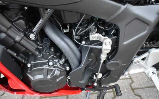 Gebrauchtmotorrad Honda CB650R - Bild 8