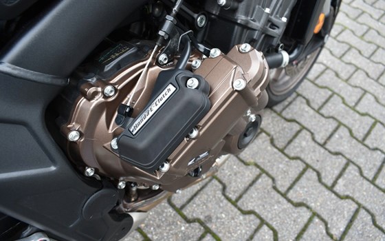 Gebrauchtmotorrad Honda CB650R E-Clutch - Bild 6