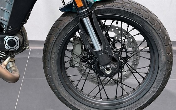 Gebrauchtmotorrad Ducati Scrambler Nightshift - Bild 5