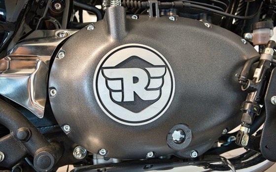 Gebrauchtmotorrad Royal Enfield Super Meteor 650 - Bild 10