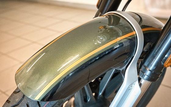 Gebrauchtmotorrad Royal Enfield Super Meteor 650 - Bild 20