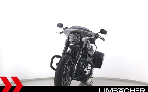 Gebrauchtmotorrad Harley-Davidson Softail Sport Glide FLSB - Bild 3