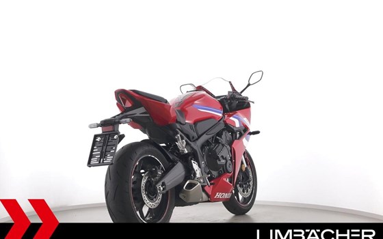 Gebrauchtmotorrad Honda CBR650R E-Clutch - Bild 8