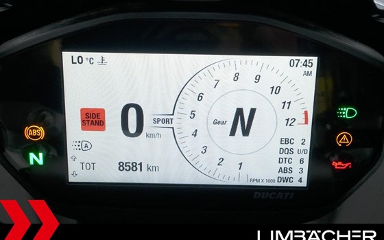 Gebrauchtmotorrad Ducati Panigale V2 - Bild 12