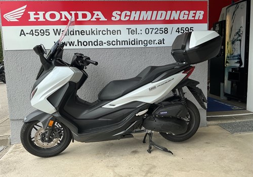 Honda Forza 125