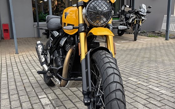 Gebrauchtmotorrad Triumph Scrambler 400 XC - Bild 2