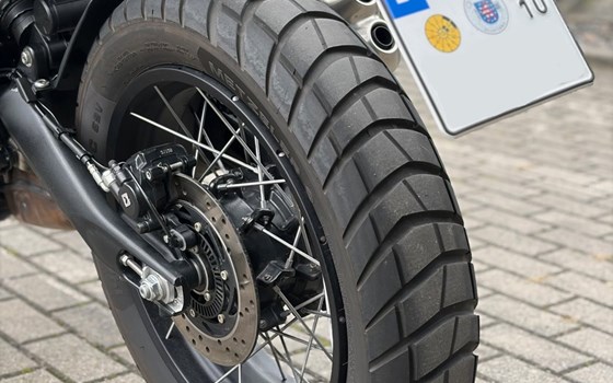 Gebrauchtmotorrad Triumph Scrambler 400 XC - Bild 5