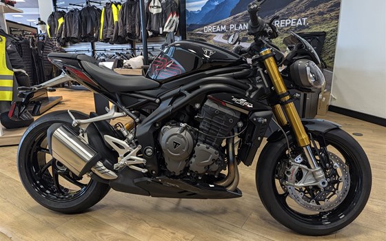Gebrauchtmotorrad Triumph Speed Triple 1200 RS - Bild 2