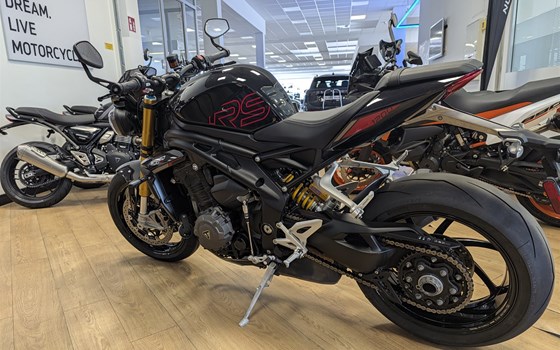 Gebrauchtmotorrad Triumph Speed Triple 1200 RS - Bild 4