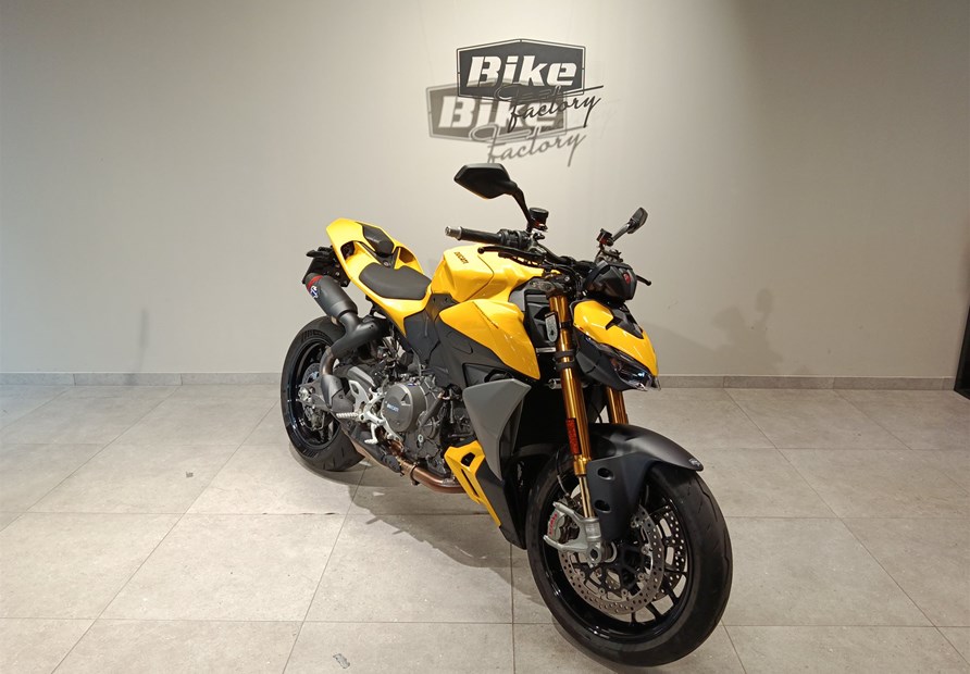 Ducati Streetfighter V2 S (giallo)