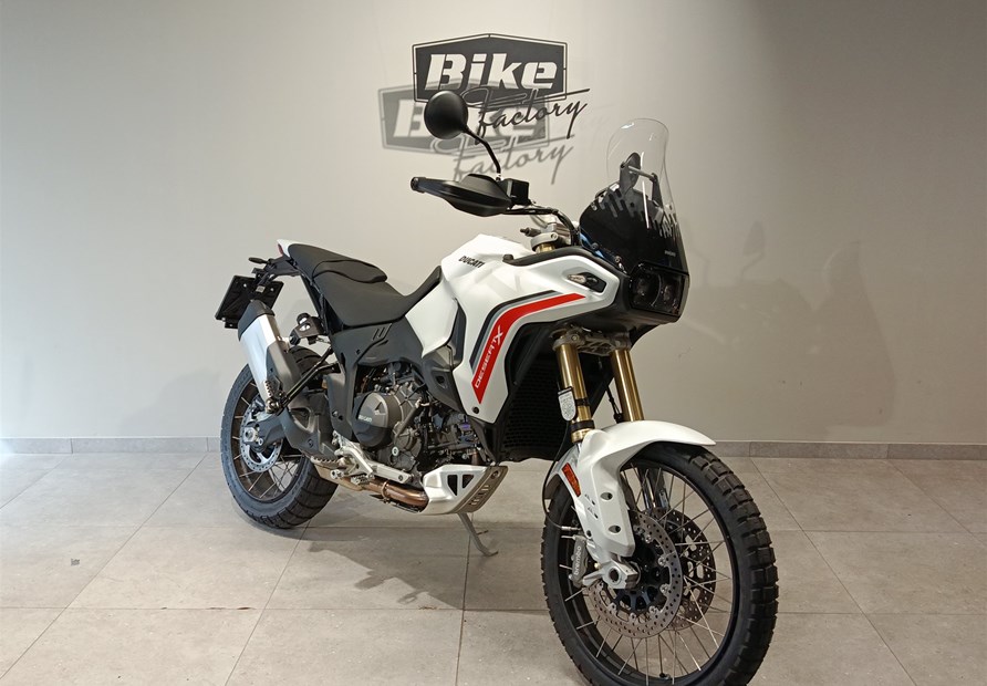 Ducati DesertX (weiß)