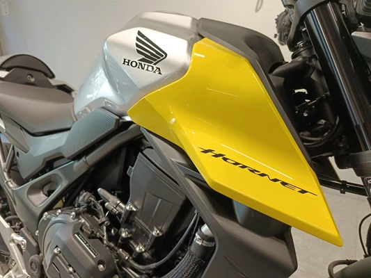 Honda CB750 Hornet E-Clutch (MATT GOLDFINCH YELLOW) - Bild 4