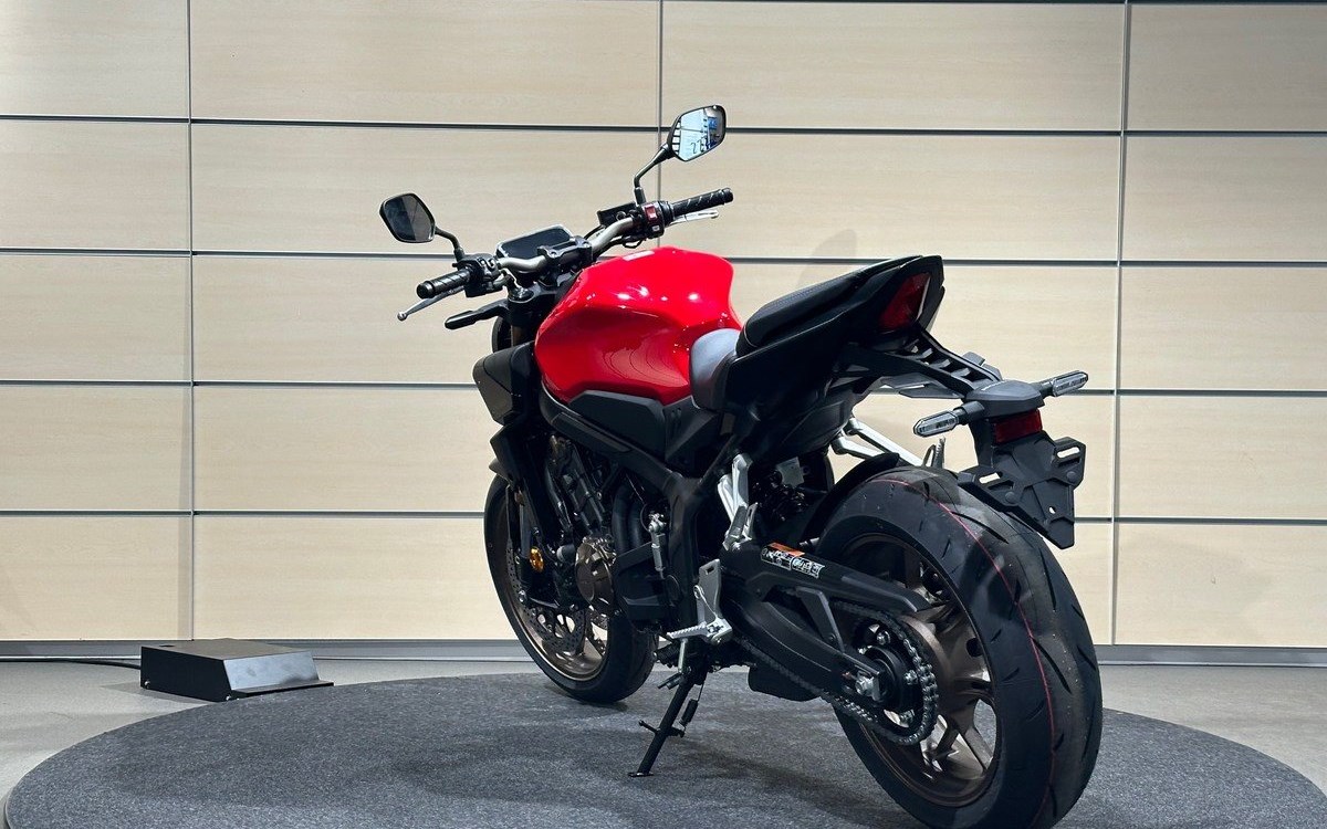 Angebot Honda CB650R E-Clutch