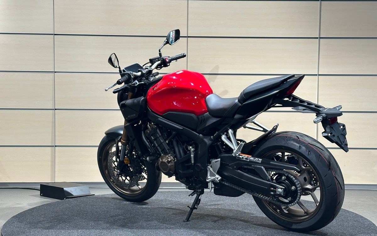 Angebot Honda CB650R E-Clutch