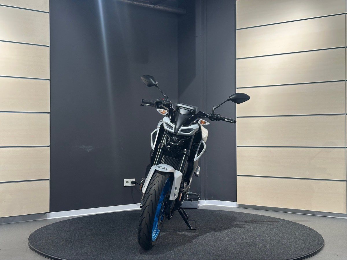Yamaha MT-125