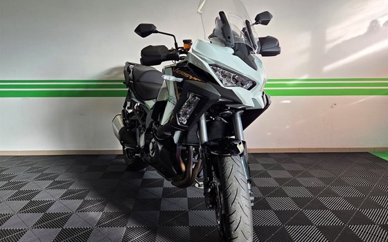 Gebrauchtmotorrad Kawasaki Versys 1100 SE - Bild 2
