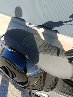 Vespa GTS 310 Super (Nero Convinto) - Bild 7