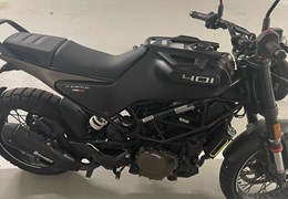Gebrauchte Husqvarna Svartpilen 401