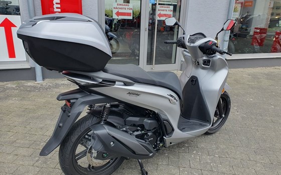 Gebrauchtmotorrad Honda SH350i - Bild 7